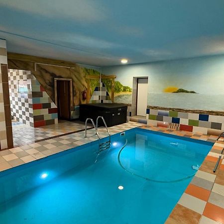 Wellness Club Villa Puclice Екстериор снимка