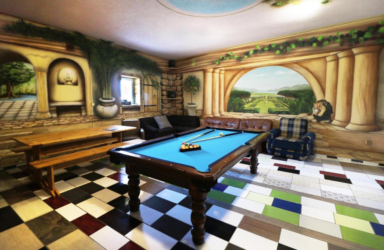 Wellness Club Villa Puclice Екстериор снимка