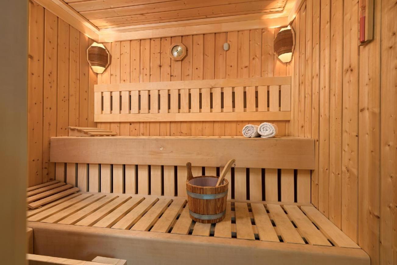 Wellness Club Villa Puclice Екстериор снимка
