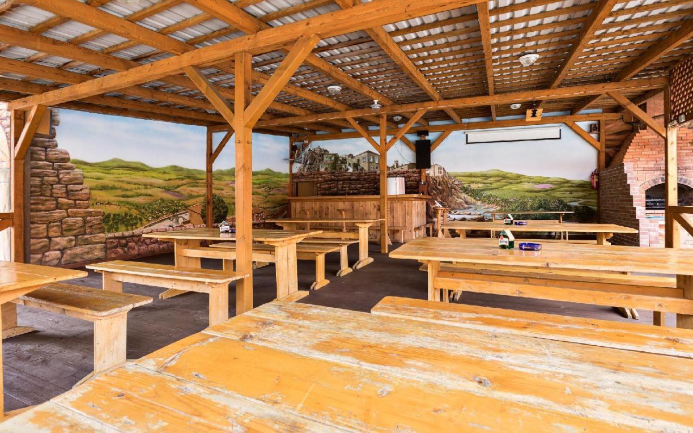 Wellness Club Villa Puclice Екстериор снимка
