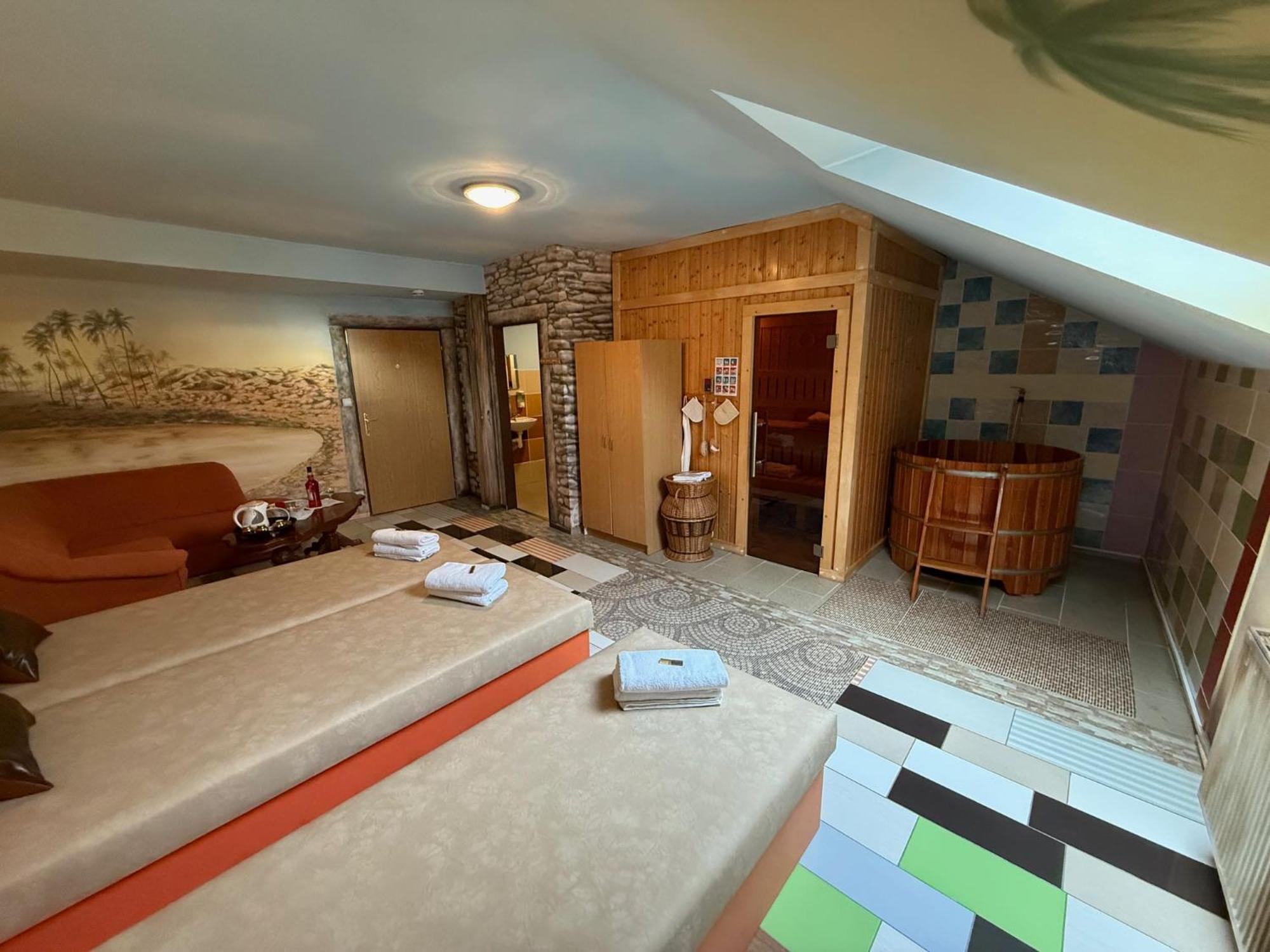 Wellness Club Villa Puclice Екстериор снимка