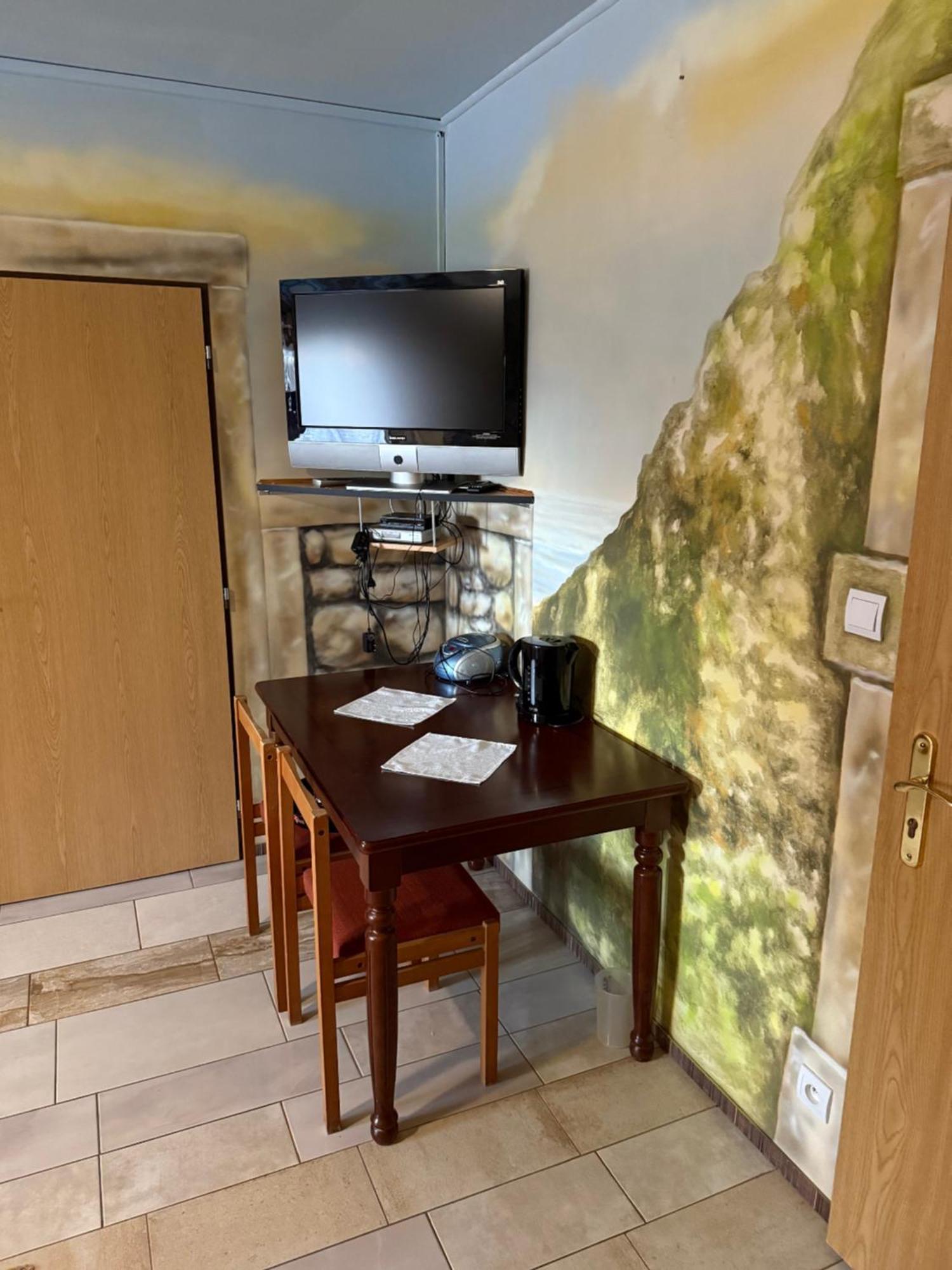 Wellness Club Villa Puclice Екстериор снимка
